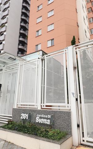Apartamento à venda com 84m², 2 quartos e 2 vagasFachada