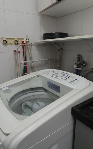 Apartamento à venda com 84m², 2 quartos e 2 vagasÁrea de Serviço