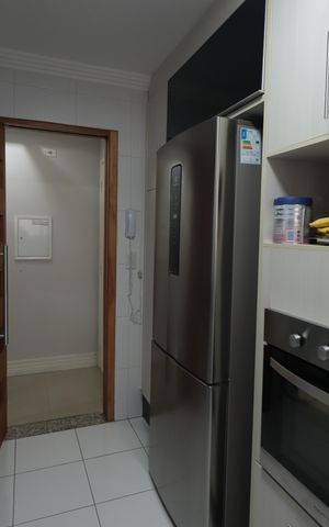 Apartamento à venda com 84m², 2 quartos e 2 vagasCozinha