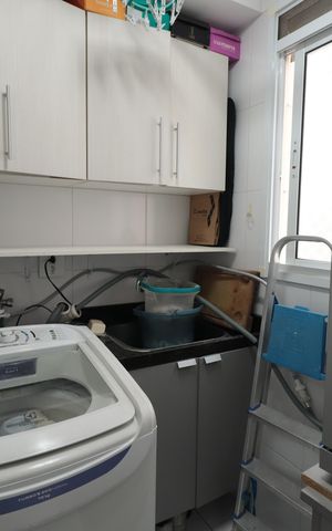 Apartamento à venda com 84m², 2 quartos e 2 vagasÁrea de Serviço