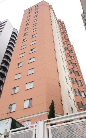 Apartamento à venda com 84m², 2 quartos e 2 vagasFachada do Prédio
