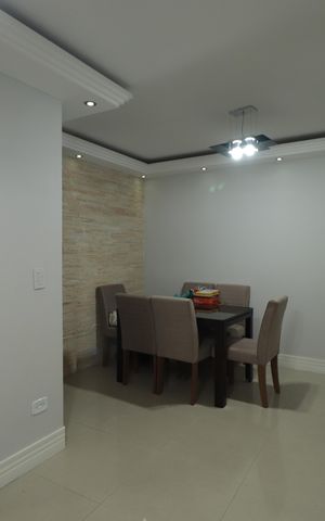 Apartamento à venda com 84m², 2 quartos e 2 vagasSala