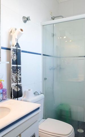 Casa à venda com 235m², 3 quartos e 4 vagasBanheiro da suíte 3