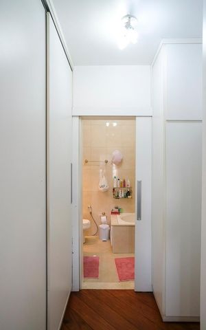 Casa à venda com 235m², 3 quartos e 4 vagasCloset da suíte 1