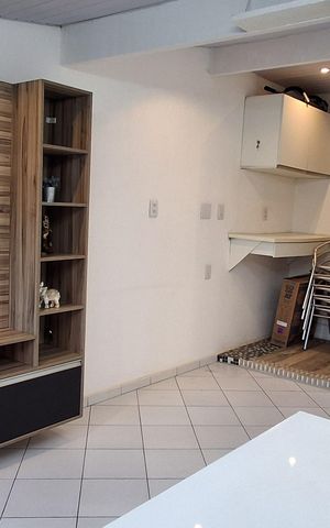 Casa de condomínio à venda com 194m², 3 quartos e 3 vagas Casa de condomínio à venda com 194m², 3 quartos e 3 vagasÁrea de Lazer