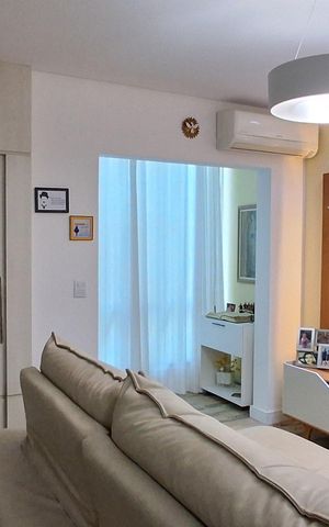 Casa de condomínio à venda com 194m², 3 quartos e 3 vagas Casa de condomínio à venda com 194m², 3 quartos e 3 vagasSala