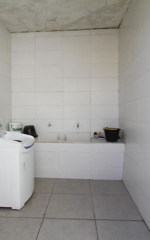 Casa à venda com 229m², 5 quartos e 4 vagasÁrea de Serviço