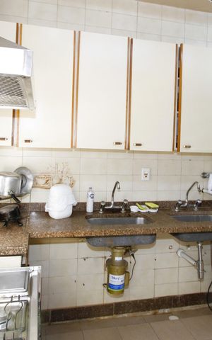Casa à venda com 229m², 5 quartos e 4 vagasCozinha