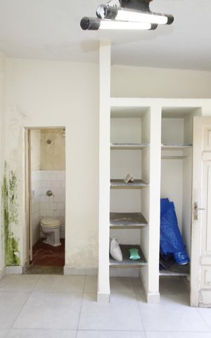 Casa à venda com 229m², 5 quartos e 4 vagasQuarto de Serviço