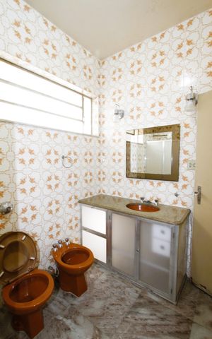 Casa à venda com 229m², 5 quartos e 4 vagasBanheiro da Suíte 1