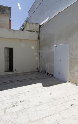 Casa à venda com 229m², 5 quartos e 4 vagasVaranda