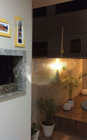 Casa à venda com 285m², 4 quartos e 4 vagas