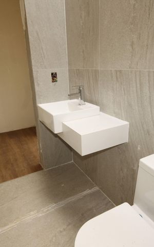 Casa de condomínio à venda com 403m², 4 quartos e 4 vagasbanheiro 2
