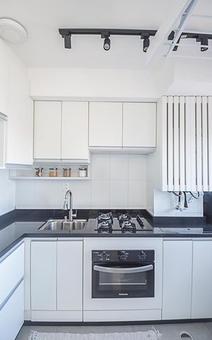 Apartamento à venda com 43m², 2 quartos e 1 vaga Apartamento à venda com 43m², 2 quartos e 1 vagaCozinha e Área de Serviço