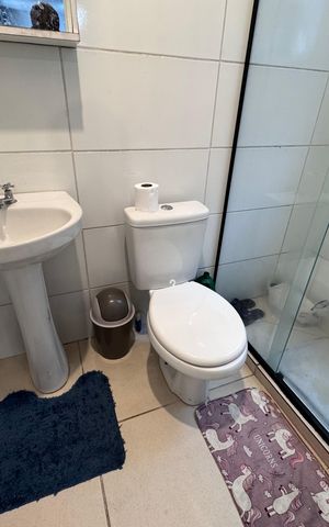 Apartamento à venda com 48m², 2 quartos e 1 vaga Apartamento à venda com 48m², 2 quartos e 1 vagaBanheiro