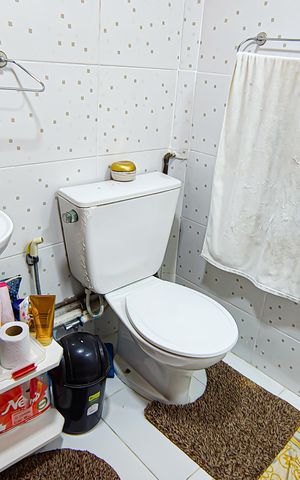 Apartamento à venda com 69m², 2 quartos e 1 vaga Apartamento à venda com 69m², 2 quartos e 1 vagaBanheiro Social