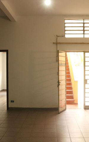 Casa à venda com 320m², 3 quartos e 4 vagasSala 2