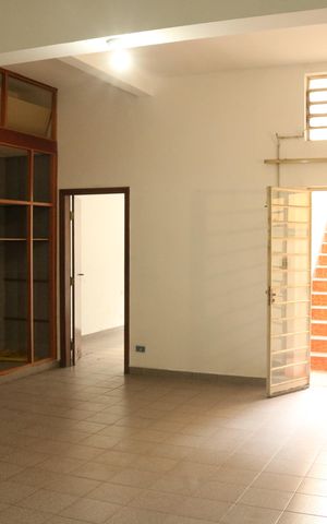 Casa à venda com 320m², 3 quartos e 4 vagasSala 2