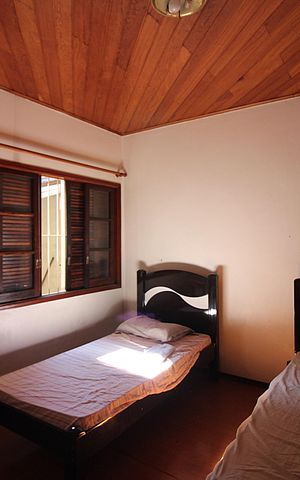 Casa à venda com 380m², 3 quartos e 4 vagasQuarto 2