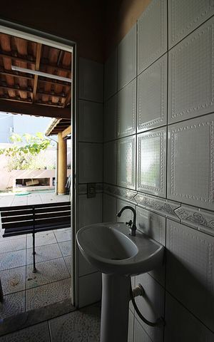 Casa à venda com 380m², 3 quartos e 4 vagasBanheiro de Serviço