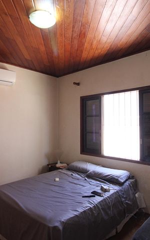 Casa à venda com 380m², 3 quartos e 4 vagasQuarto 1