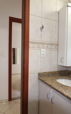 Apartamento para alugar com 100m², 3 quartos e 2 vagasBanheiro Social