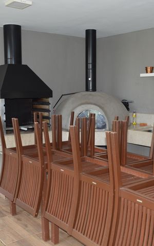 Apartamento à venda com 36m², 1 quarto e sem vagaChurras