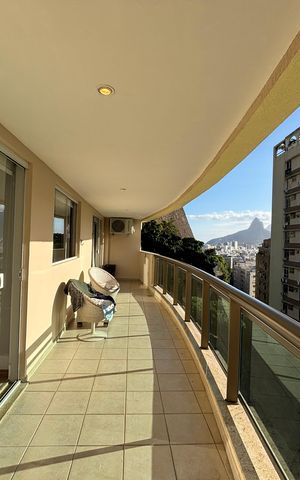 Apartamento à venda com 200m², 3 quartos e 2 vagasVaranda da Sala 1