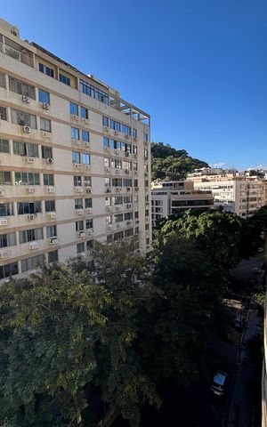 Apartamento à venda com 200m², 3 quartos e 2 vagasVaranda da Sala 1 - Vista