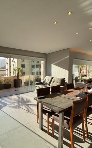 Apartamento à venda com 200m², 3 quartos e 2 vagasSala de Jantar