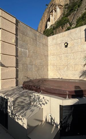 Apartamento à venda com 200m², 3 quartos e 2 vagasCobertura