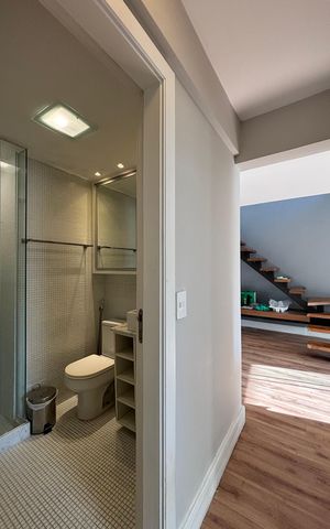 Apartamento à venda com 200m², 3 quartos e 2 vagasBanheiro social