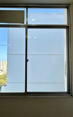 Apartamento à venda com 165m², 3 quartos e 1 vaga Apartamento à venda com 165m², 3 quartos e 1 vagaÁrea de Serviço