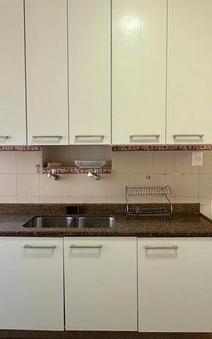 Apartamento à venda com 165m², 3 quartos e 1 vaga Apartamento à venda com 165m², 3 quartos e 1 vagaCozinha