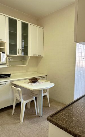 Apartamento à venda com 165m², 3 quartos e 1 vaga Apartamento à venda com 165m², 3 quartos e 1 vagaCozinha