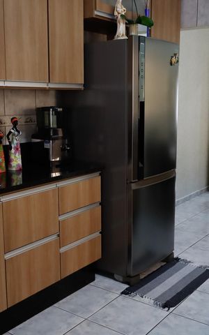 Casa à venda com 215m², 3 quartos e 4 vagas Casa à venda com 215m², 3 quartos e 4 vagasCozinha