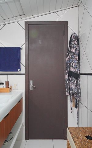Casa de condomínio à venda com 90m², 2 quartos e 2 vagasBanheiro