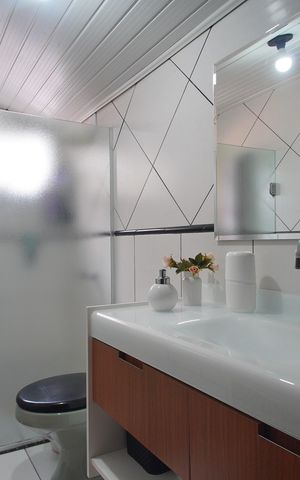 Casa de condomínio à venda com 90m², 2 quartos e 2 vagasBanheiro