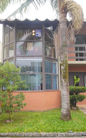 Casa de condomínio à venda com 90m², 2 quartos e 2 vagasÁrea externa