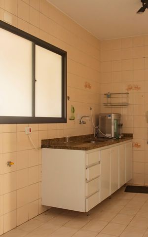 Apartamento para alugar com 96m², 3 quartos e 2 vagasCozinha