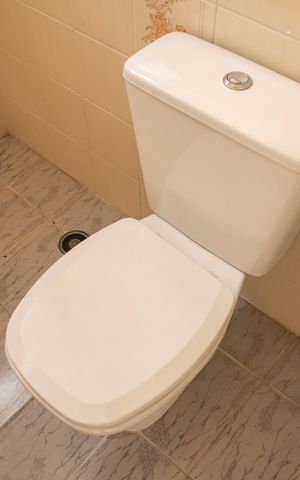 Apartamento para alugar com 96m², 3 quartos e 2 vagasBanheiro de Serviço