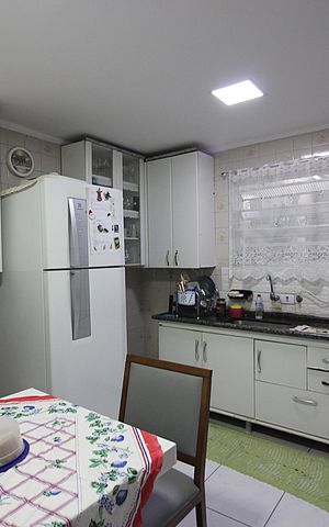 Casa à venda com 94m², 2 quartos e 1 vagaCozinha