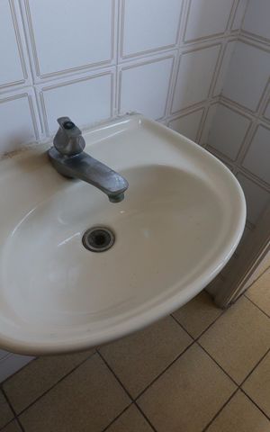 Apartamento à venda com 136m², 2 quartos e 3 vagasBanheiro de Serviço