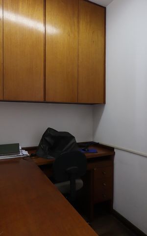 Apartamento à venda com 136m², 2 quartos e 3 vagasEscritório