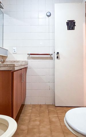 Apartamento para alugar com 40m², 1 quarto e 1 vaga Apartamento para alugar com 40m², 1 quarto e 1 vagaBanheiro da Suíte