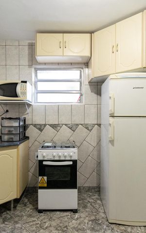 Casa para alugar com 20m², 1 quarto e sem vaga Casa para alugar com 20m², 1 quarto e sem vagaSala/Cozinha