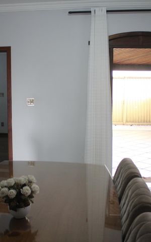 Casa à venda com 439m², 4 quartos e 4 vagasCopa