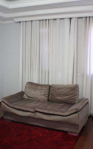 Casa à venda com 439m², 4 quartos e 4 vagasSala