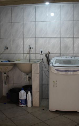 Casa à venda com 439m², 4 quartos e 4 vagasÁrea de Serviço 2
