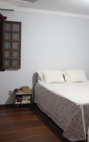 Casa à venda com 439m², 4 quartos e 4 vagasCobertura